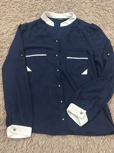Chic Navy Blue Button-Up Blouse