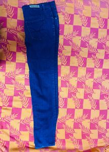 Classic Stretchable Blue Denim Jeans for women