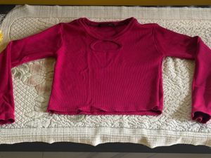 Ribbed Cutout Long Sleeve Top