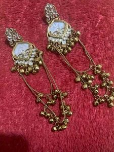 A touch of timeless elegance Traditional Earrings