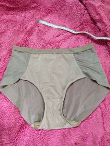 Comfortable Women's Briefs