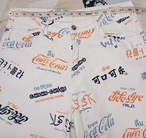 H&amp;M COCA COLA LOGO PRINTED DENIM