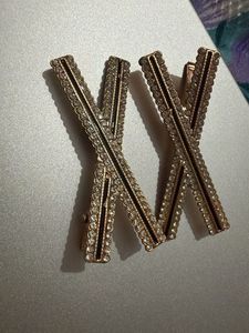 Sparkling "XX" Hair Clips