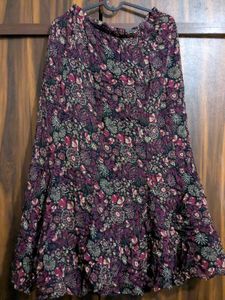 Floral skirt &amp; Lace/Net Top Set