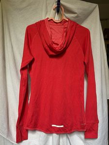Nike Long Sleeve Hooded Top