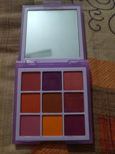 Huda Beauty Pastel Lilac Mini Palette