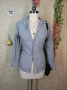 Uniqlo Classic Striped Button-Up Shir