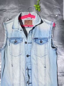 Men's Sleeveless Denim Jacket