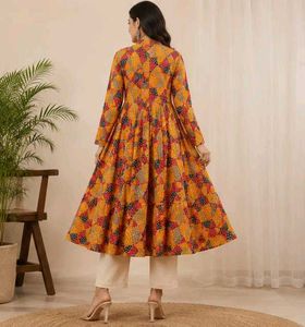Beautiful Yellow Chunriprint Kurta