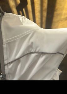 White gym  Zip-Up Jacket