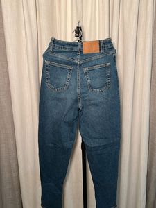 New H&amp;M High Waisted Mom Blue Jeans