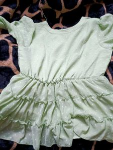 Chic Ruffled Green Top