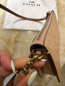 Coach shoulder bag 100% original