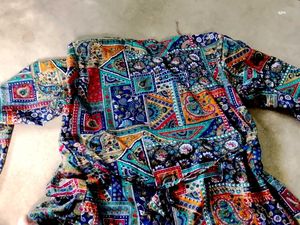 Women Trendy Short Kurti