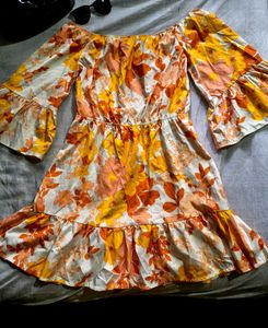 Off-Shoulder Floral Print Dress