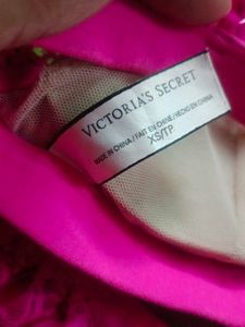Victoria's Secret Bralette Wit Thong Free