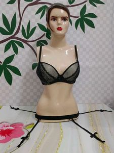 (1434)Black Lace Bra & Garter Set