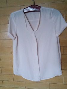Elegant Women's Short Sleeve V-Neck Blouse