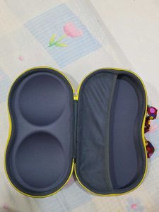 Vibrant Polka Dot Travel Bra Organizer