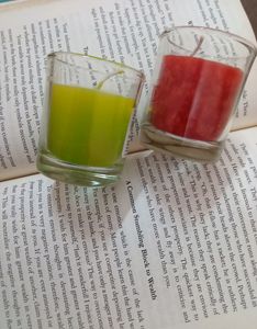 Two set Candle- Red and Green