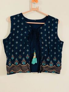 Ethnic Printed Sleeveless Shrug