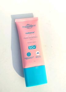 Aqualogica Radiance+ Oil Control Sunscreen