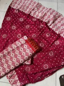Maroon Bandhani Saree