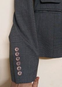 Park Avenue For Women  2 Blazer