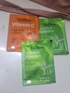 True Girls Vitamin C &amp; Green Tea Masks