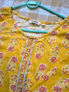💫Vibrant Yellow Floral Print Kurta