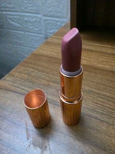Charlotte Tilbury Pillow Talk Lipstick
