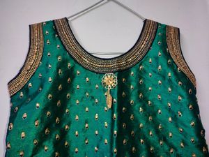 Punjabi Suit Set.