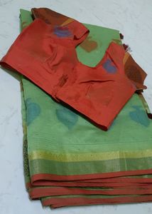 Elegant Green &amp; Gold Sari