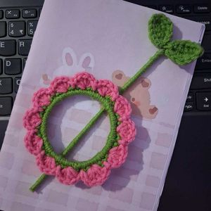 Crocheted Flower Bun Stick