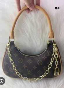 Louis Vuitton Slingbags