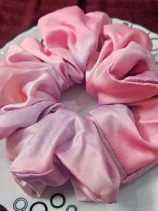 Pink Ombre Scrunchie
