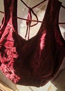 Velvet n Net saree Aishwarya Rai worn pattern