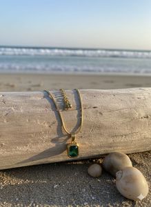 Premium Anti-Tarnish Emerald pendant necklace