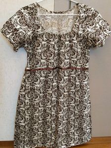 Vintage-Inspired Brown Print Dress