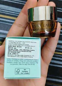 Estee Lauder Revitalizing Supreme+