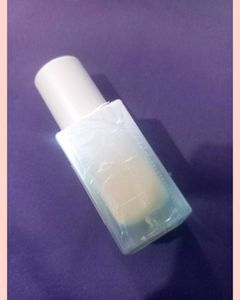 Makeup revolution skin silk foundation