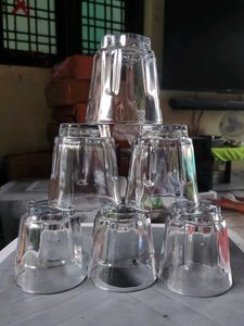 Set of 6 Clear Glass Tumblers new