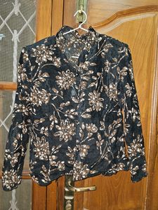 Velvet Top/Shirt With Shoulder Pads