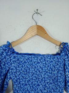 Tweens Blue Crop Top (Women)