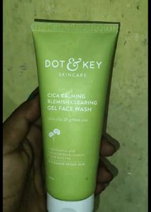 Dot &amp; Key Cica Calming Gel Face Wash