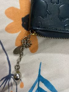 Classy Apple Blue Zipper Wallet