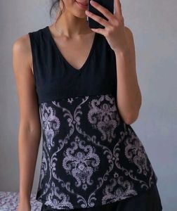 Stylish Black Printed Sleeveless Top