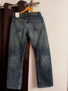 Zara “new with tag” Straight Leg Jeans
