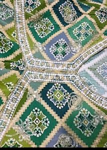 Green Geometric Print Kurta with Embellished Neckl