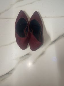 Mast &amp; Harbour Wedges